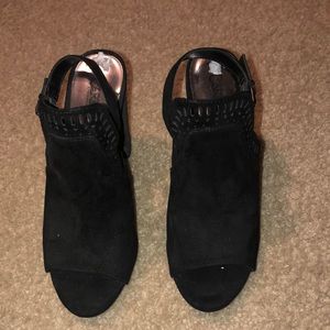 Carlos Santana shoes.